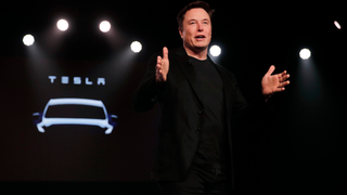 Tesla presentará este mismo año una “camioneta cyberpunk”, según Elon Musk
